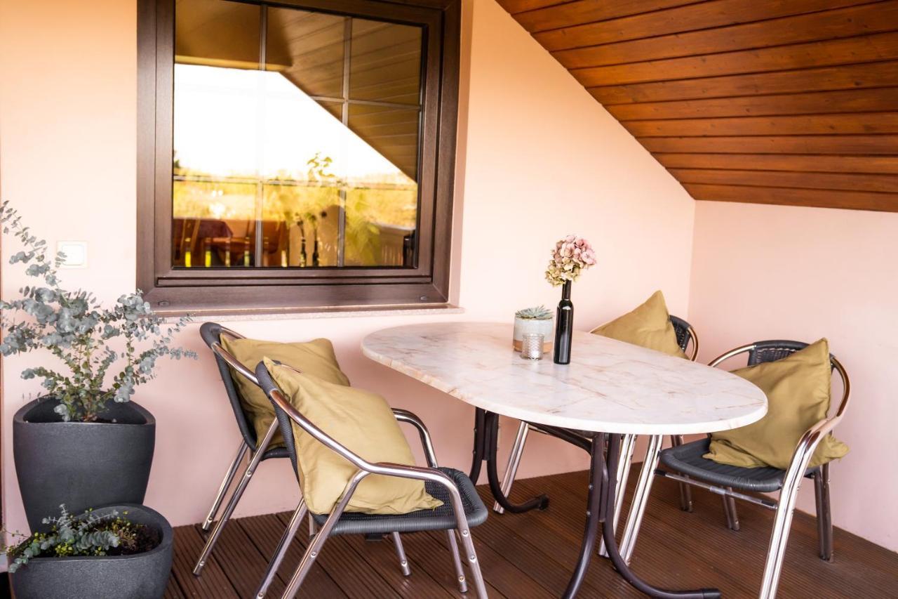 Lieblingsplatz By Julia & Tom Apartment Kesselsdorf Exterior photo